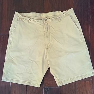 Wrangler Khaki Shorts
